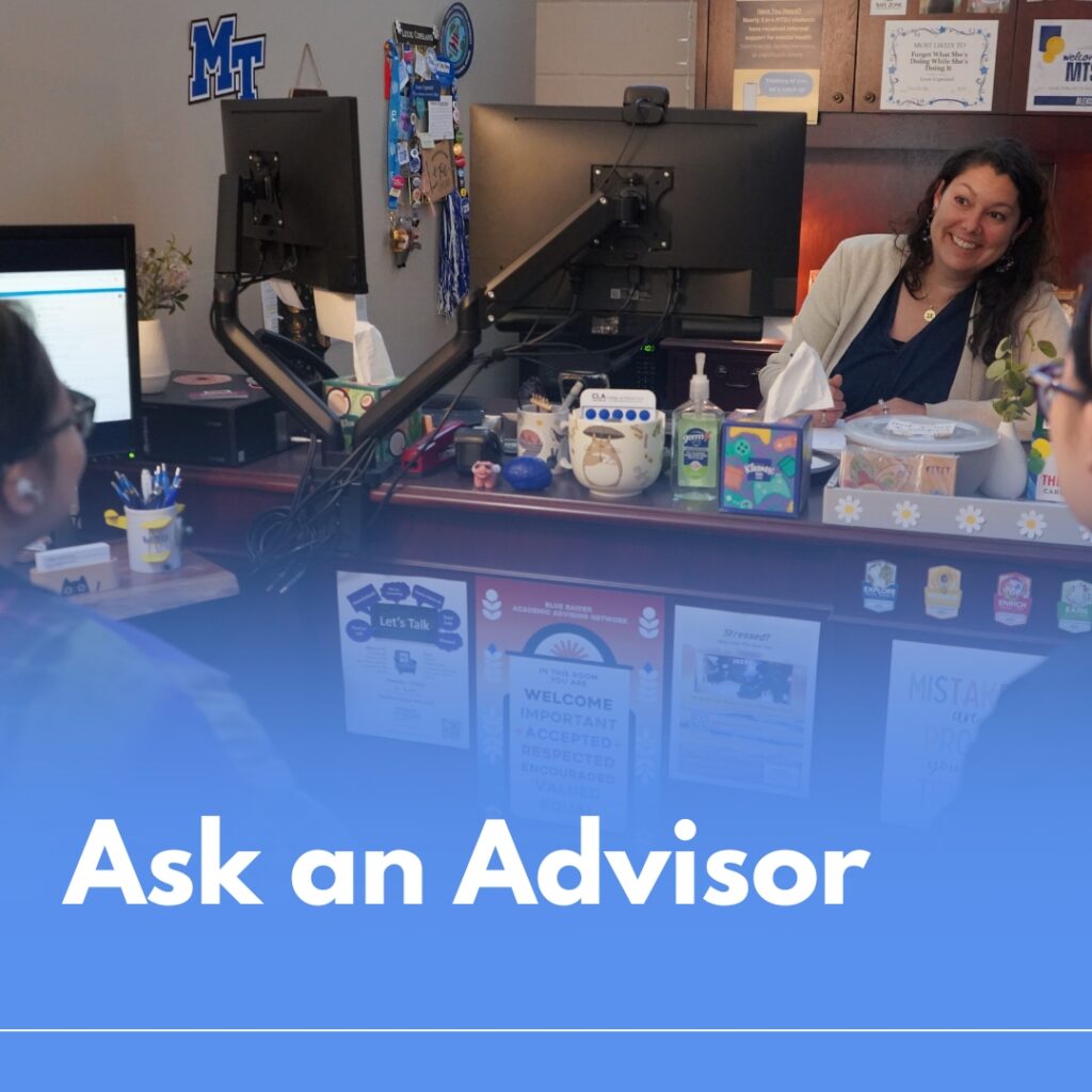 College Advisor speaking with student